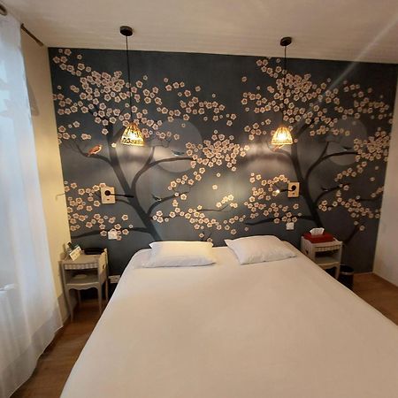 Logis Hotels - Hotel Et Restaurant Les Voyageurs Tournon-dʼAgenais Kültér fotó