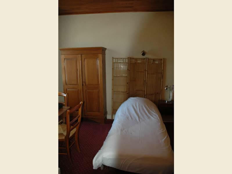 Logis Hotels - Hotel Et Restaurant Les Voyageurs Tournon-dʼAgenais Kültér fotó